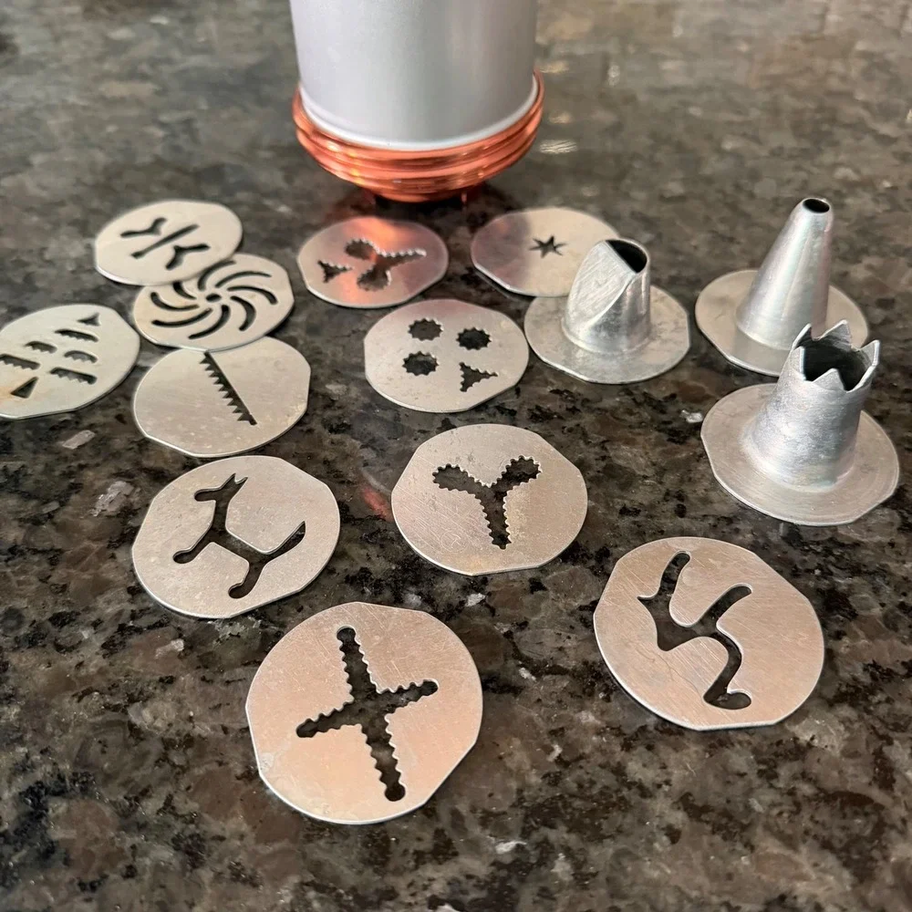 Vintage Cookie Press Pastry Set 12 Discs 3 Tips Copper Silver Tone Retro MCM